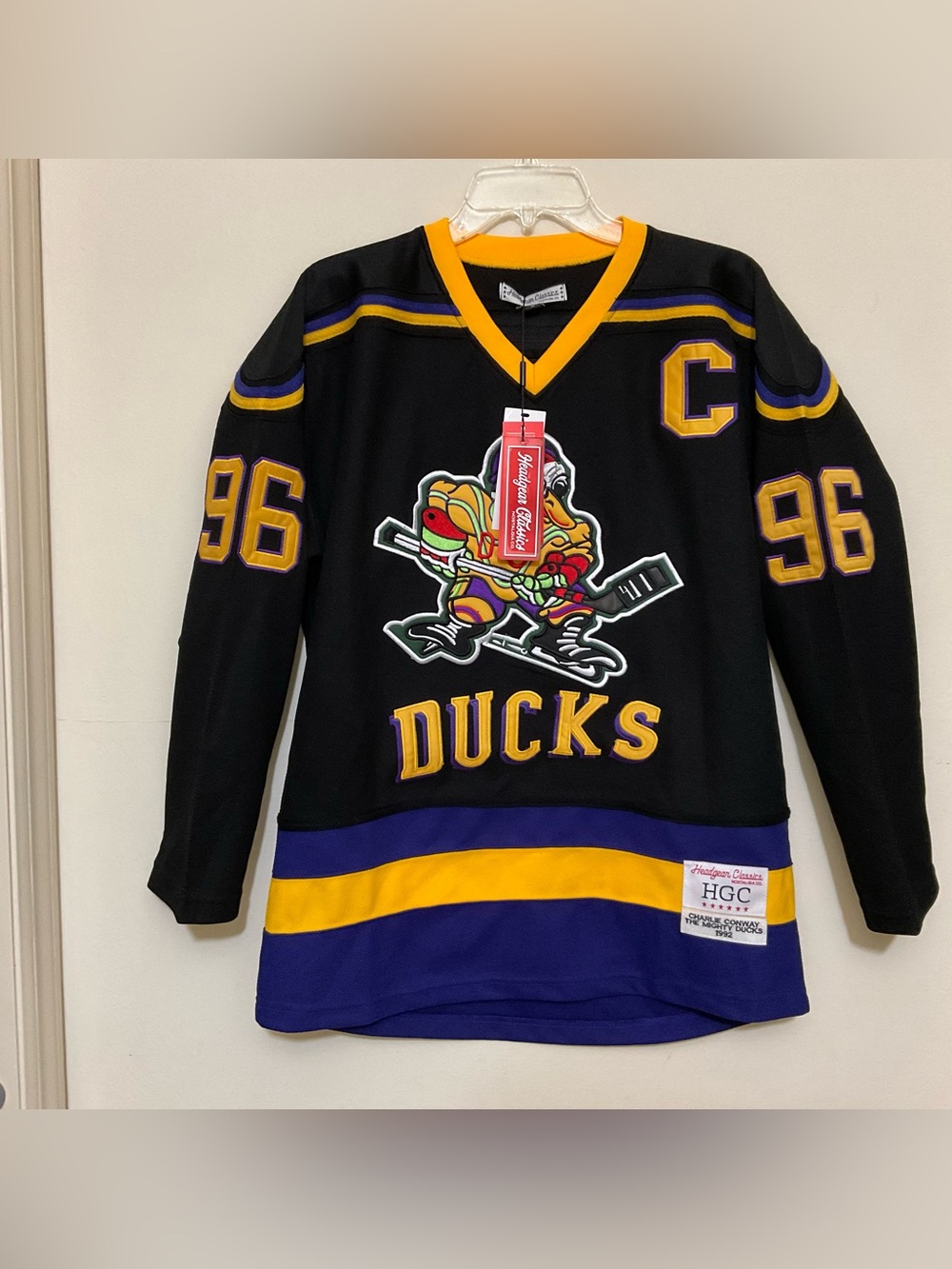 Headgear Classics Med Mighty Ducks Charlie Conway 96 Ice Hockey Jersey NEW w/tag